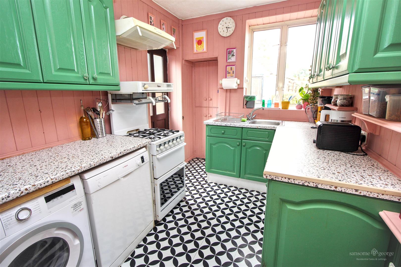 Norcot Road, Tilehurst, Reading